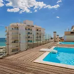 Magnificent 2bdr With Ac - 2min From - By Lovelystay Apartman